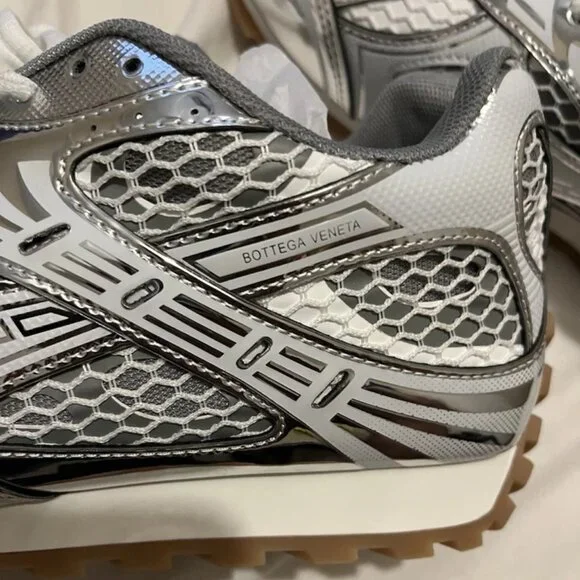 Bottega Venneta Women's Sneakers - Picture 3 of 5